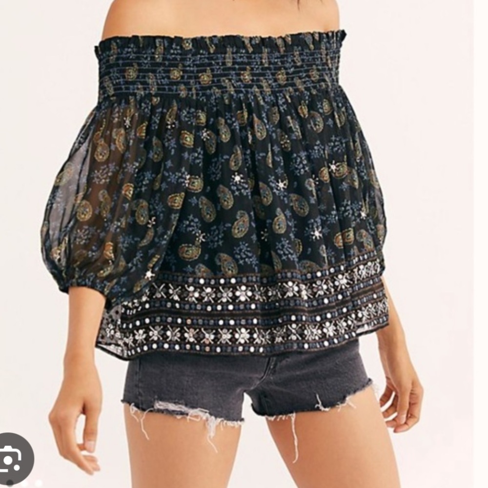Free People age of Aquarius Black Paisley Off-Shoulder sequins Top